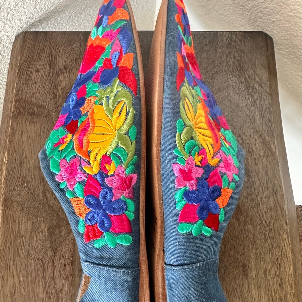 Jeffery Campbell Vijay Embroidered Step-Down US 8.5 EUR 39.5 - Picture 11 of 16